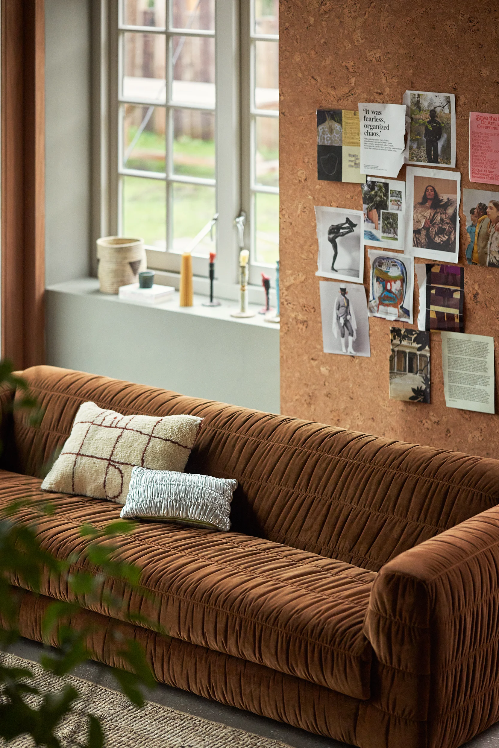 HKliving / HKliving Club Couch – 2023_additions_hkliving_lores