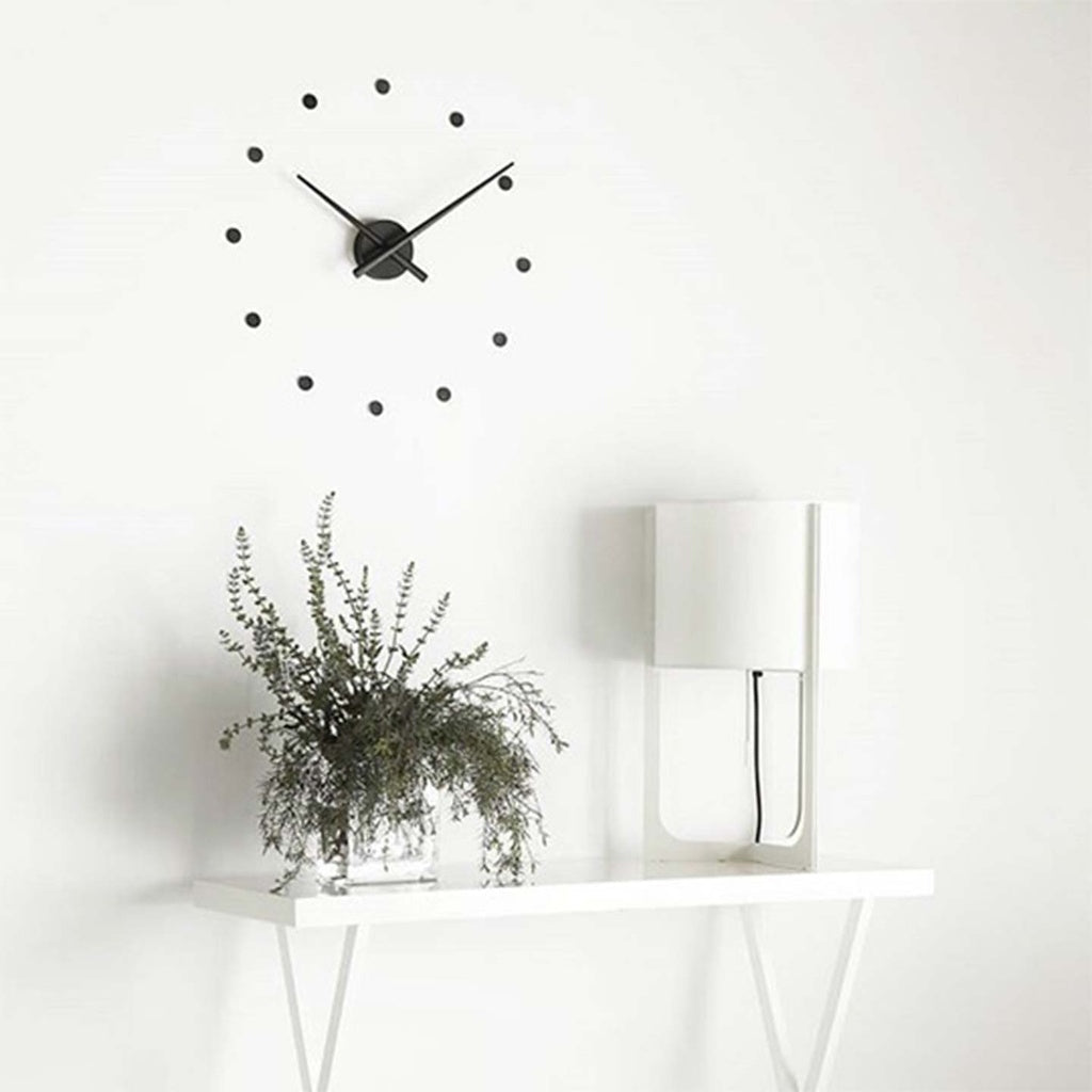 Nomon Wanduhr OJ - Ø 80cm oder OJ Mini - Ø 50cm