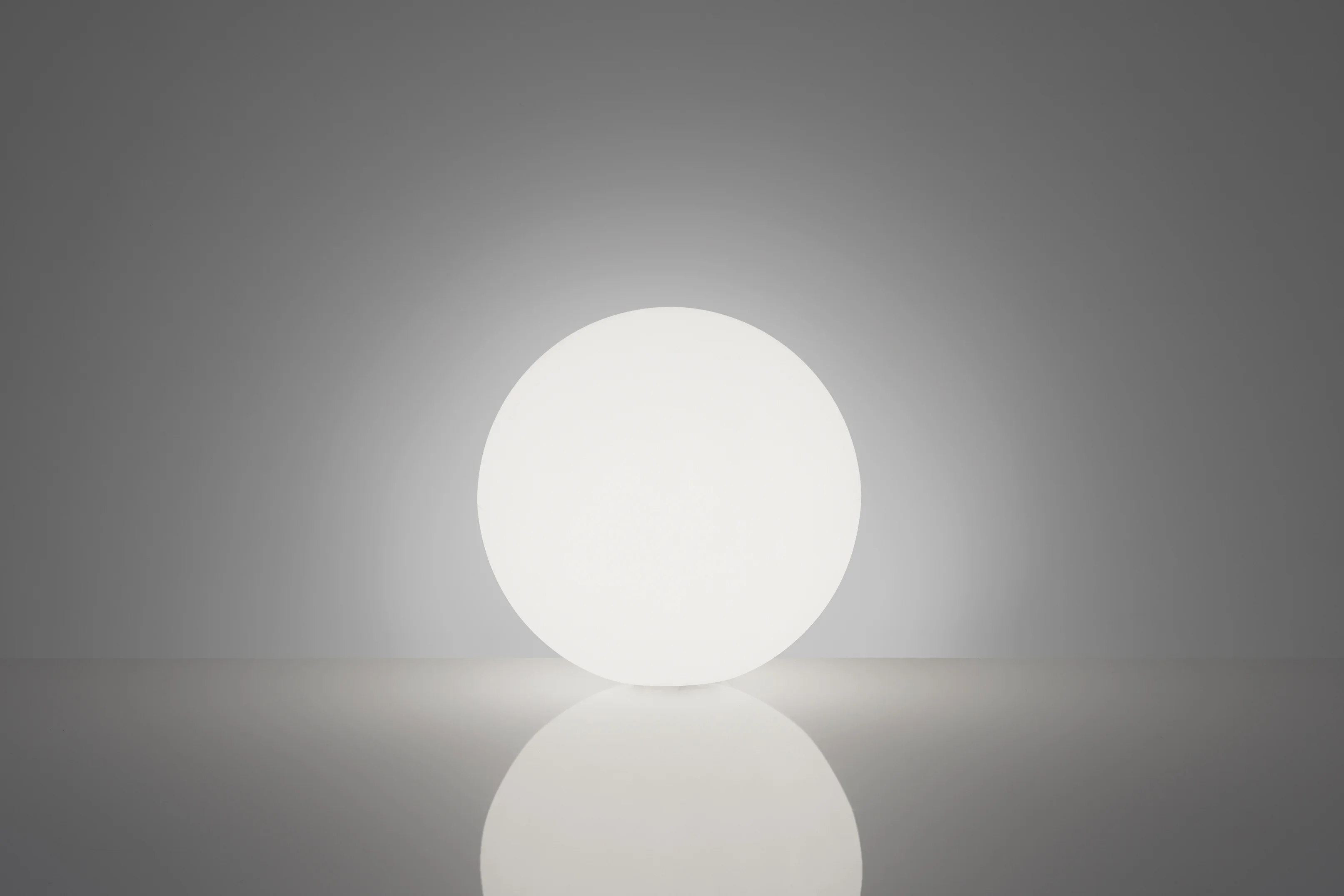 Slide Globo – Bodenlampe